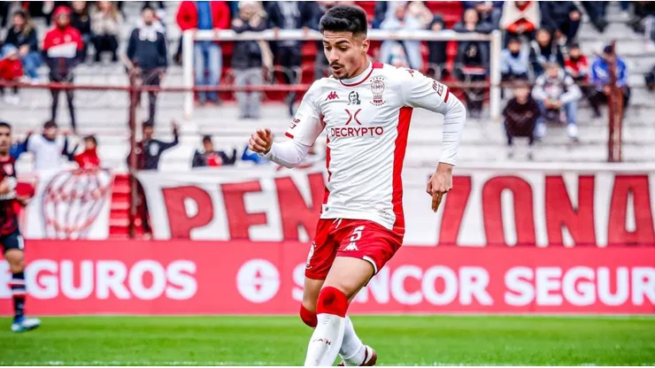 Williams Alarcón fue elegido como la figura en triunfo de Huracán por Copa Argentina.