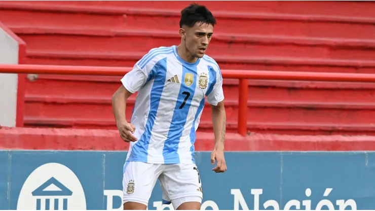 Pablo Solari tuvo destacada actuación en triunfo de Argentina rumbo a París 2024.