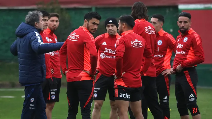 Más polémica por la nómina reducida de la selección chilena para Copa América.