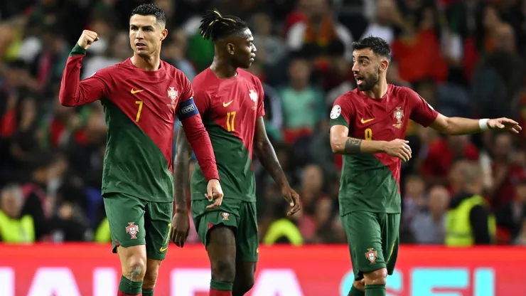 Cristiano Ronaldo festeja un gol de Portugal.