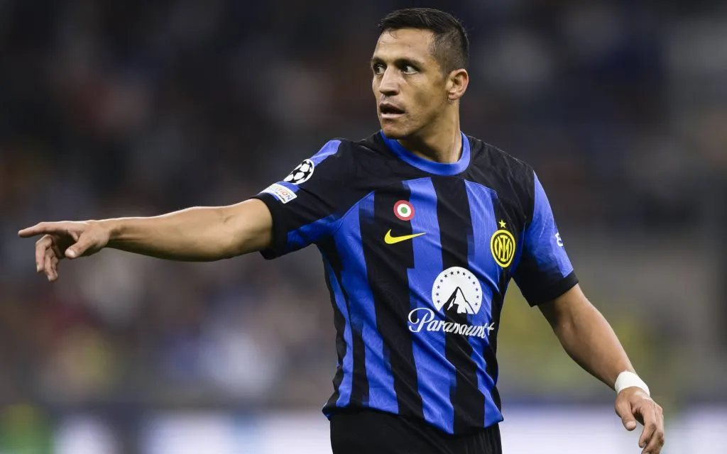 Alexis Sánchez no baja los brazos e insiste con quedarse en el Inter de Milán. Foto: IMAGO.
