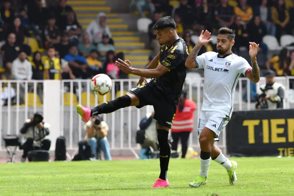 Dylan Escobar es otro de los jugadores que Colo Colo quiere quitarle a Coquimbo Unido. Foto: Photosport.