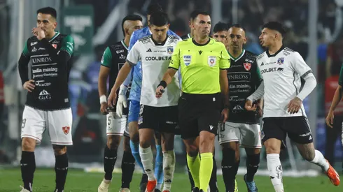 El árbitro Juan Lara denunció dos faltas de Colo Colo