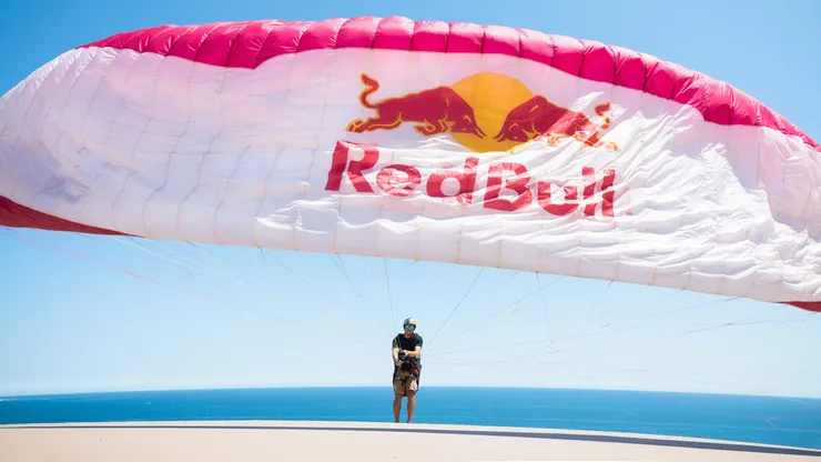 Bicho Carrera se prepara para debutar en el Acromax World Tour en Europa.