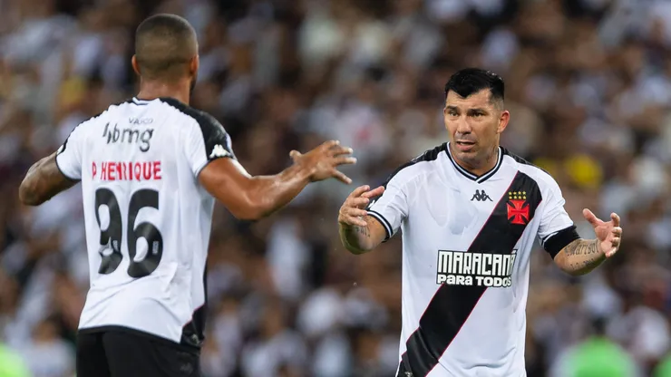 Medel cambiaría de club a mitad de año