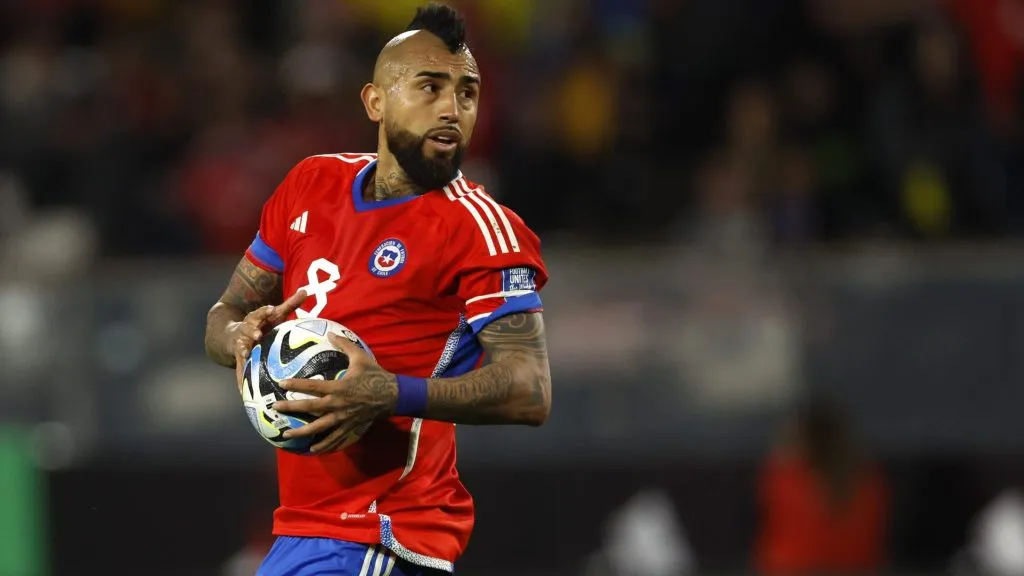 Arturo Vidal tendrá que remar y mucho para entrar en el proceso de Ricardo Gareca en Chile. Foto: Photosport.