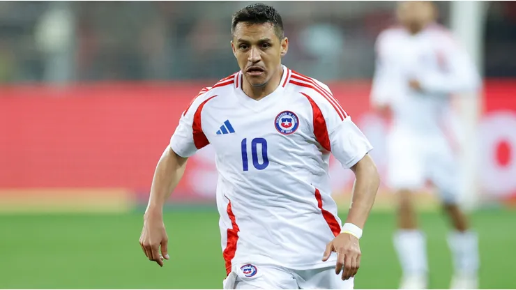 Alexis Sánchez llegará este jueves a los entrenamientos en la Selección Chilena.