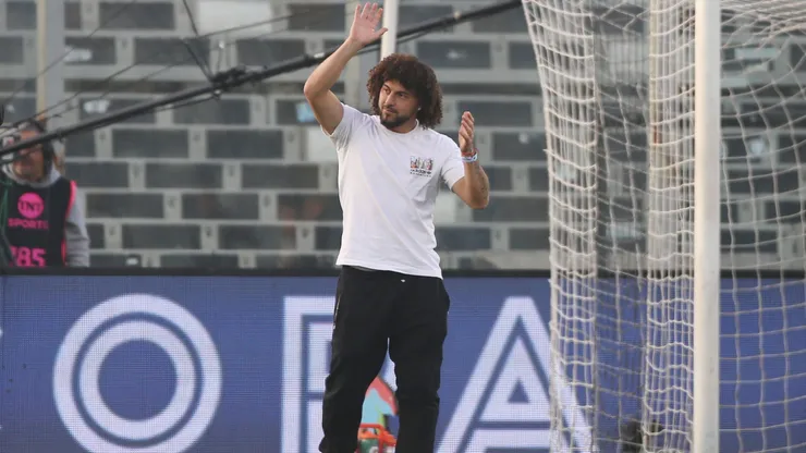 Maxi Falcón podría irse de Colo Colo.