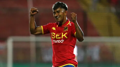 Franco Frías le anotó tres goles a Deportes Iquique y llegó a ocho en el Campeonato Nacional 2024.