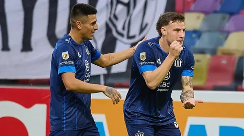 Bruno Barticciotto tuvo un duelo invisible al cachipún. Aunque en Chile había alguien muy atento.