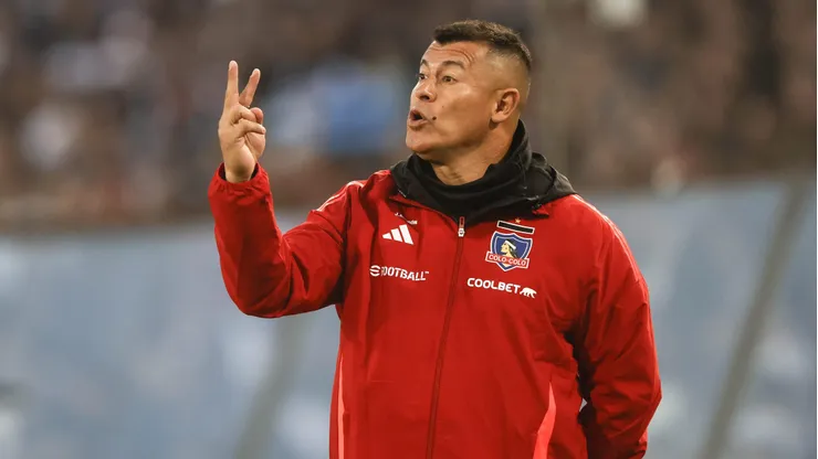 Almirón quiere refuerzos para Colo Colo.