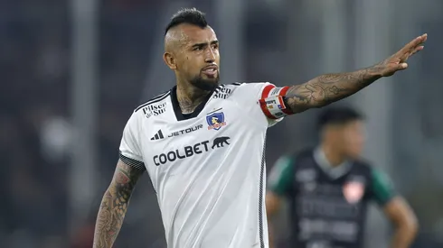 Arturo Vidal le pone tarea a Colo Colo por los refuerzos