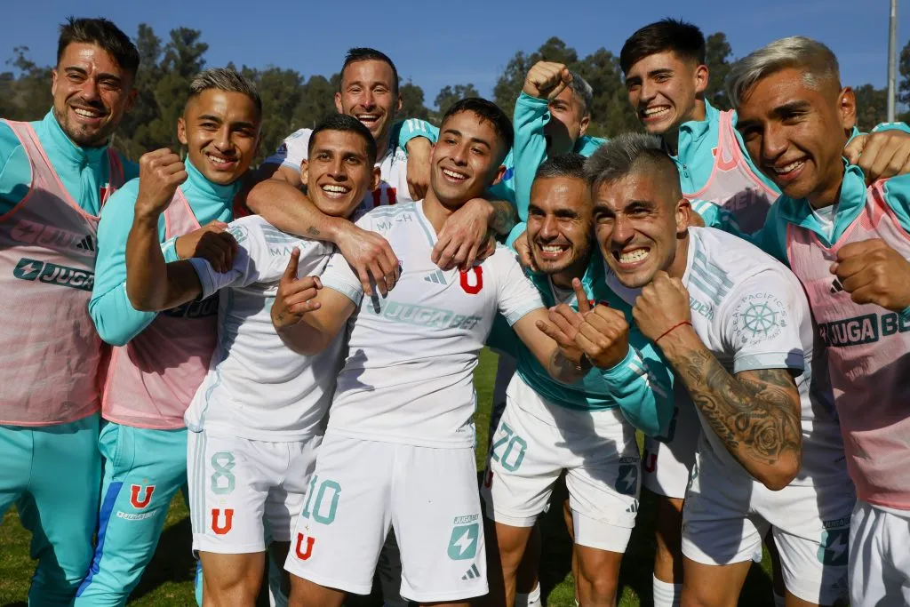 Lucas Assadi se llevó los aplausos, pero el portón lo cerró Gabriel Castellón. Foto: Andres Pina/Photosport