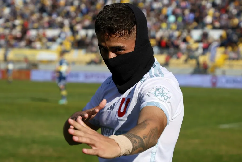 La misteriosa celebración de Lucas Assadi en la U. Foto: Andres Pina/Photosport