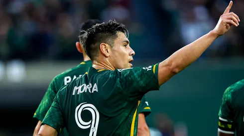Felipe Mora anota su octavo gol de la temporada en la MLS.