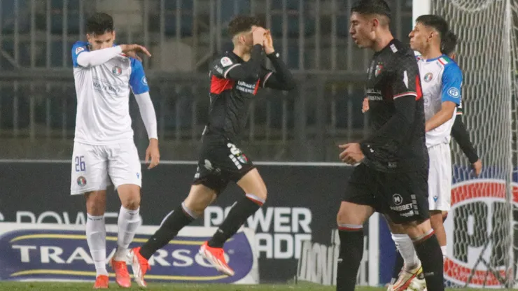 Palestino no deja pasar la oportunidad para bromear al Audax.