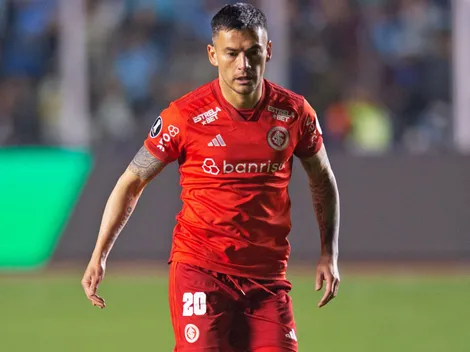 Vuelta de Aránguiz a la U da un paso clave en Brasil