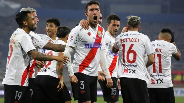 Matías Cahais, el jugador por el cual Curicó Unido perdió seis puntos en Primera B.