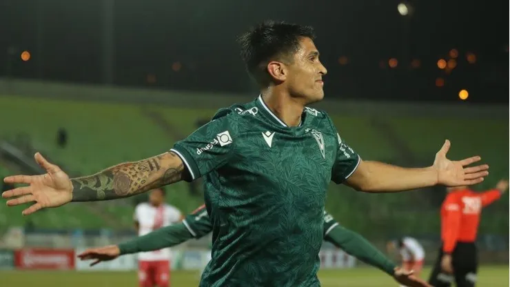 Así festejó el Nacho Duma ante San Felipe.
