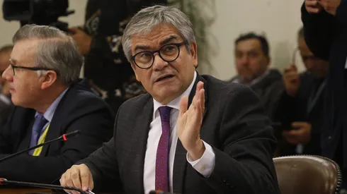 El ministro de Hacienda, Mario Marcel, durante la Comisión de Constitución (30 de julio 2024)