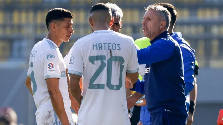 Valdivia arma polémica en la U tras derrota contra Audax Italiano.