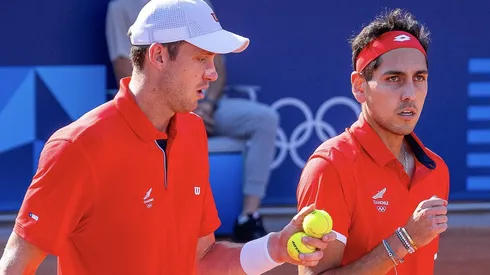 Los chilenos chocan ante Tomáš Macháč y Adam Pavlásek este martes.