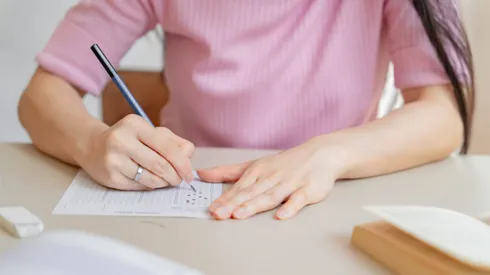 Mineduc y Demre anuncian extensión del plazo para inscribirse a la PAES Regular.