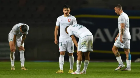 Caamaño apunta que la U busca soluciones con Vásquez, que juega sus primeros partidos.