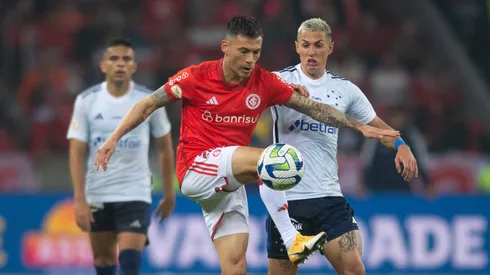 Charles Aránguiz regresa a Chile.