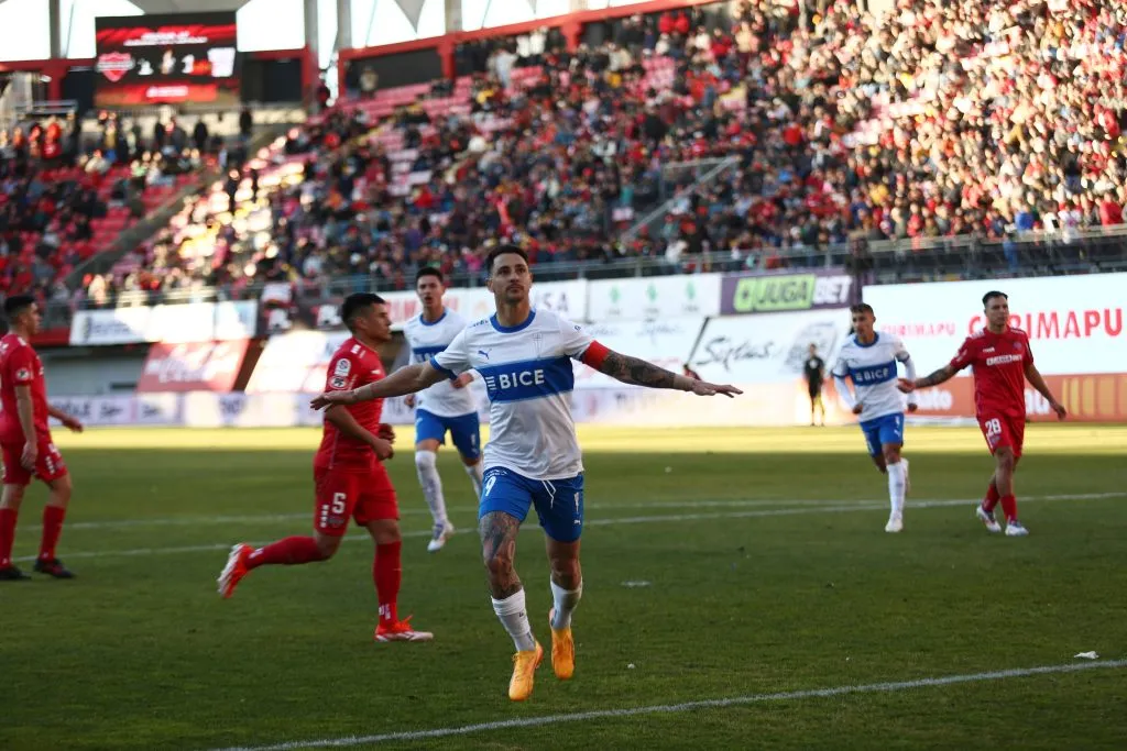 Fernando Zampedri llegó a 114 goles con la camiseta de Universidad Católica. | Foto: Photosport.
