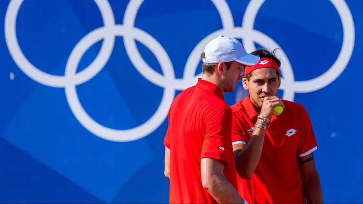 Jarry y Tabilo siguen en el dobles.