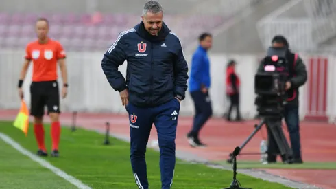 Gustavo Álvarez guarda confianza en la dirigencia de la U.