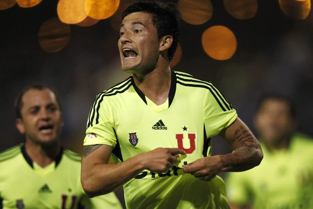 Charles Aránguiz regresa a casa: llega a Chile en las próximas horas para reencontrarse con la U.