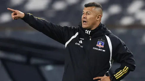 Almirón pide dos refuerzos de jerarquía