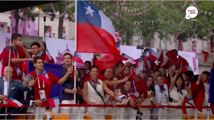 Nicolás Massú comandó al Team Chile en el desfile de París 2024.