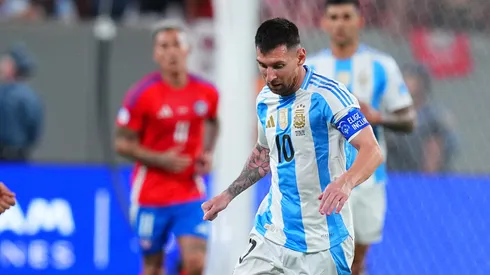 Fernández cuenta cómo fue tener a Messi al frente.