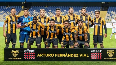 Fernández Vial sufrió otra resta de puntos