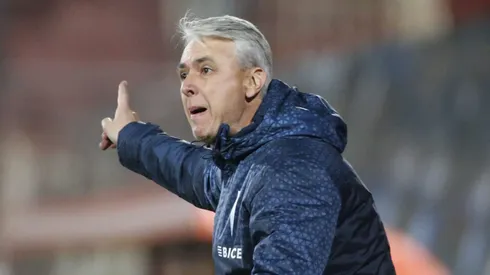 Tiago Nunes descartó cualquier relación dudosa en el fichaje de Arancibia.