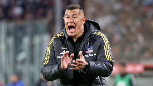 Almirón buscó en la Proyección para superar la emergencia de bajas.