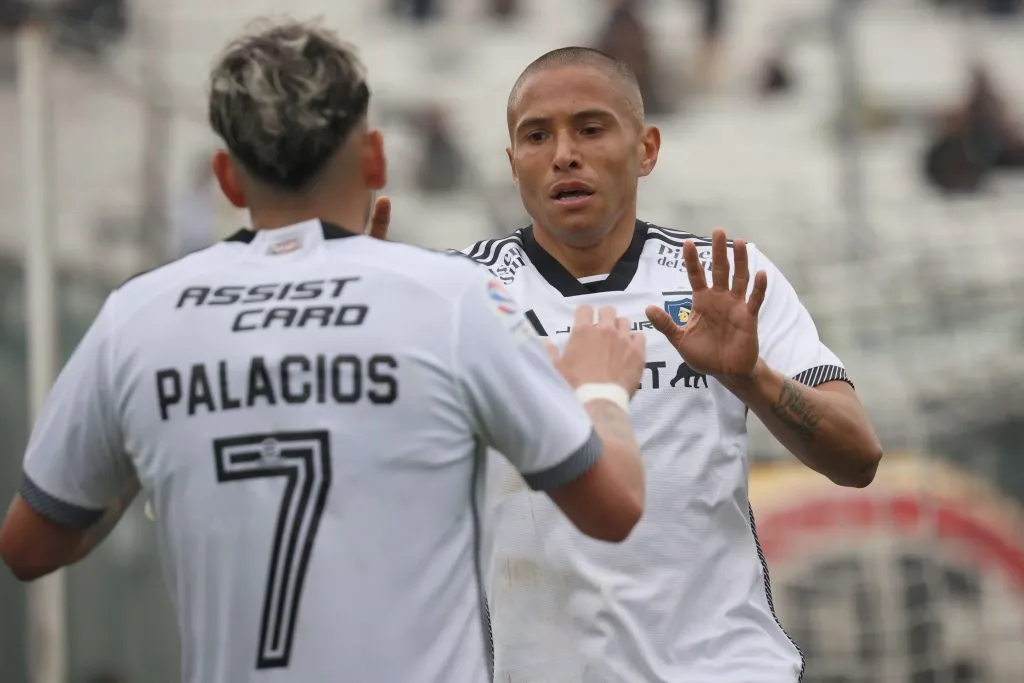 Leandro Benegas, pedido en dos mercados por Gustavo Quinteros, anotó apenas siete goles en 43 partidos en Colo Colo. | Foto: Photosport.