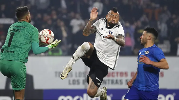 Arturo Vidal se aburrió de los simuladores en el fútbol chileno