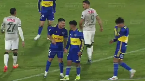 Medel retando a un compañero de 18 años