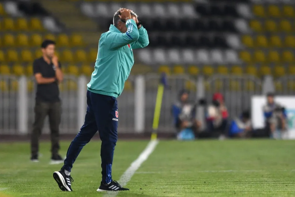 Barticciotto le recomienda bajar un cambio a Álvarez en U de Chile. Foto: Alejandro Pizarro Ubilla/Photosport