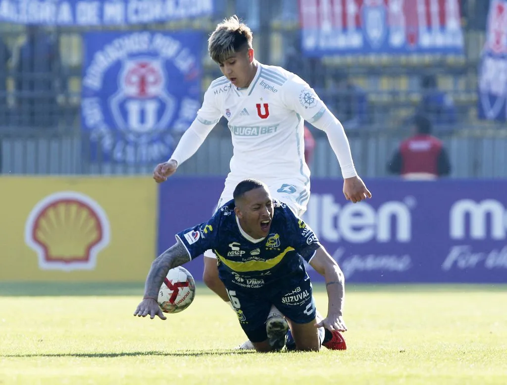 Valdivia asegura que, en su momento, no se podía comparar lo de Morales con Assadi, porque el lateral siempre ha sido titular en la U. Foto: Marco Muga / SIFUP.