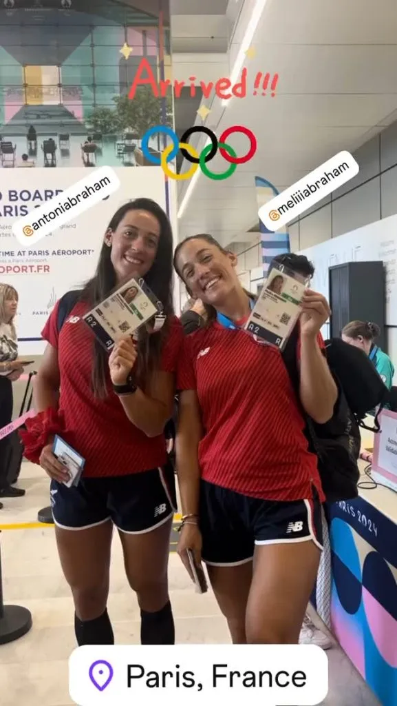 Las Mellizas Abraham con sus acreditaciones listas para los Juegos Olímpicos (Instagram)