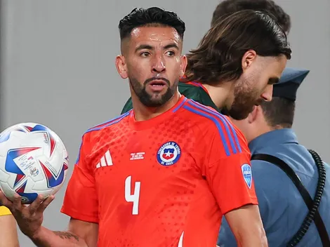 ¿Paga Colo Colo? Bajan la cláusula de salida de Mauricio Isla