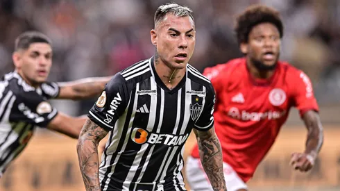 Eduardo Vargas termina contrato con Atlético Mineiro en diciembre.