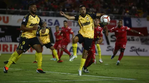 El partido de la primera rueda entre Ñublense y Coquimbo Unido terminó en empate por 0-0.