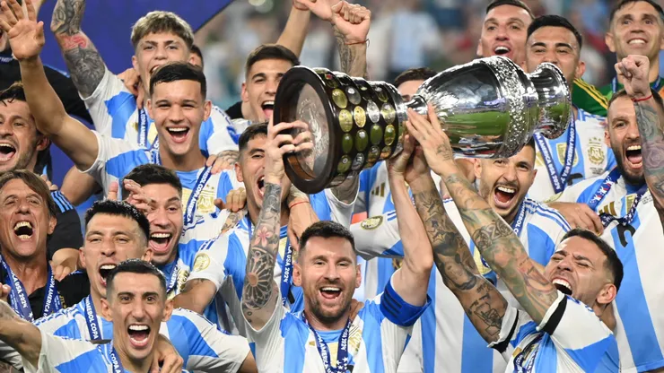 La selección argentina en medio de una polémica racista.