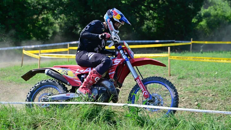 Benjamín Herrera finalizó este fin de semana en el Top 10 del Campeonato Mundial de Enduro.